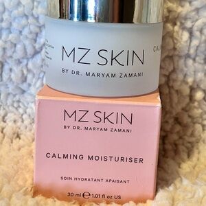 Skin Calming Moisturizer - White Jar with Pink Box